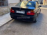 Usado BMW 318 113 CV (83 kW) 1999 Azul Berlina