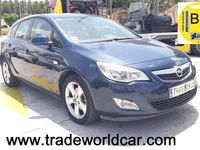 Usado Opel Astra Excellence 125 CV (91 kW) 2013 Azul Utilitario