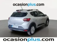 Usado Dacia Sandero Expression 91 CV (66 kW) 2024 Gris plata Utilitario
