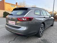 Usado Opel Insignia Business 136 CV (100 kW) 2018 Gris / plata Berlina