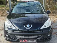 Usado Peugeot 206 60 CV (44 kW) 2010 Negro Utilitario