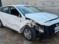 Usado Hyundai i20 100 CV (73 kW) 2021 Blanco Berlina