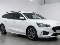 Usado Ford Focus ST-Line 155 CV (114 kW) 2022 Blanco Familiar
