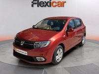 Usado Dacia Sandero Lauréate 90 CV (66 kW) 2017 Rojo Utilitario