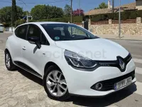 Usado Renault Clio IV LIMITED 75 CV (55 kW) 2015 Blanco Berlina