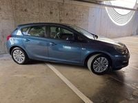 Usado Opel Astra Excellence 110 HP (80 kW) 2015 Azul Citadino