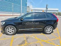 Usado Volvo XC60 Momentum 150 CV (110 kW) 2017 Negro SUV