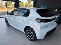 Nuevo Peugeot 208 Allure 101 CV (74 kW) 2025 Utilitario