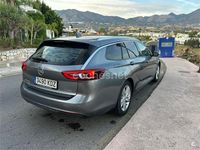 Usado Opel Insignia Excellence 170 HP (125 kW) 2017 Cinzento Carrinha