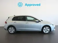 Usado VW Golf VIII 115 CV (84 kW) 2025 Gris Berlina