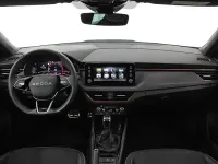 Usado Skoda Kamiq Monte Carlo 115 CV (84 kW) 2025 Gris plata SUV
