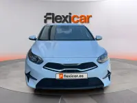 Usado Kia Ceed 136 CV (100 kW) 2023 Blanco Utilitario