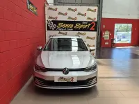 Usado VW Golf VIII Life 115 CV (84 kW) 2022 Gris / plata Familiar