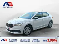 Usado Skoda Fabia Active 80 CV (58 kW) 2023 Blanco Utilitario