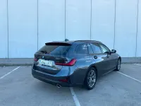 Usado BMW 320 Comfort Edition 184 CV (135 kW) 2021 Gris / plata Familiar