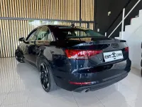 Usado Audi A4 150 CV (110 kW) 2017 Azul Berlina