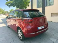 Usado Citroën C4 Picasso Exclusive 150 CV (110 kW) 2012 Rojo Monovolumen