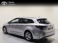 Usado Toyota Corolla Business Edition 122 CV (89 kW) 2021 Gris / plata Familiar