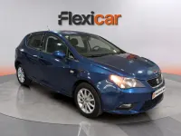 Usado Seat Ibiza Reference 90 CV (66 kW) 2016 Azul Berlina