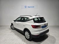 Usado Seat Arona Style Plus 110 CV (80 kW) 2022 Blanco SUV