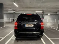 Usado Kia Carnival 185 CV (136 kW) 2008 Negro Monovolumen