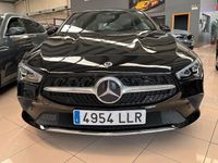 Usado Mercedes CLA200 Shooting Brake 150 CV (110 kW) 2021 Negro Familiar
