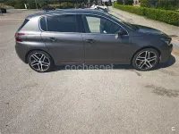 Usado Peugeot 308 Allure 130 CV (95 kW) 2018 Gris / plata Berlina