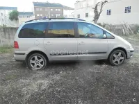 Usado VW Sharan Comfortline 115 CV (84 kW) 2002 Gris / plata Monovolumen