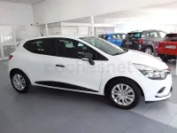 Usado Renault Clio IV Business 90 CV (66 kW) 2017 Blanco Berlina
