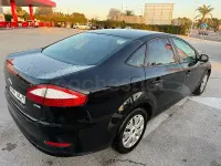 Usado Ford Mondeo Ghia 140 CV (102 kW) 2009 Negro Berlina