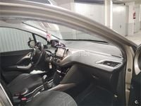 Usado Peugeot 2008 Active 92 CV (67 kW) 2013 Beige SUV