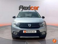 Usado Dacia Sandero Comfort 95 CV (69 kW) 2019 Gris Utilitario