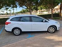 Usado Ford Focus Trend 95 CV (69 kW) 2015 Blanco Utilitario