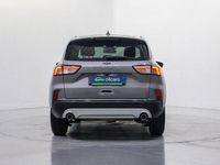 Usado Ford Kuga Titanium 150 CV (110 kW) 2022 Gris / plata SUV