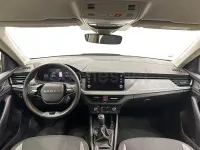 Usado Skoda Kamiq Selection 115 CV (84 kW) 2025 Gris / plata SUV