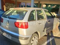 Usado Seat Ibiza Stella 90 CV (66 kW) 2002 Gris / plata Utilitario