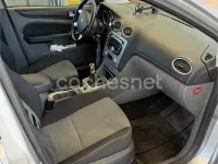 Usado Ford Focus Sport 115 CV (84 kW) 2010 Gris / plata Berlina