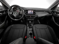 Usado Skoda Kamiq Ambition 151 CV (111 kW) 2023 Blanco SUV