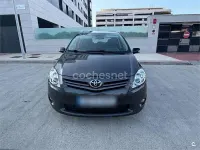 Usado Toyota Auris Active 132 CV (97 kW) 2010 Gris / plata Utilitario