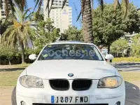 Usado BMW 118 122 CV (89 kW) 2006 Blanco Utilitario