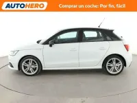 Usado Audi A1 Attraction 116 CV (85 kW) 2017 Blanco Utilitario