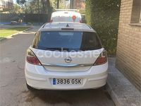 Usado Opel Astra Edition 110 CV (80 kW) 2009 Blanco Berlina