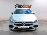 Usado Mercedes A180 109 CV (80 kW) 2018 Gris Utilitario