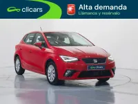 Usado Seat Ibiza Style 80 CV (58 kW) 2022 Rojo Utilitario
