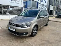 Usado VW Touran Advance 105 CV (77 kW) 2015 Beige Monovolumen