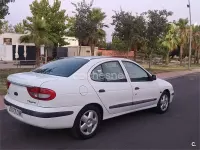 Usado Renault Mégane II Expression 110 CV (80 kW) 2003 Blanco Berlina