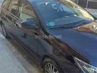 Usado Peugeot 308 SW Active 120 CV (88 kW) 2017 Azul Familiar