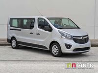 Usado Opel Vivaro S 125 HP (91 kW) 2016 Cinzento Monovolume