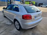 Usado Audi A3 Ambiente 105 CV (77 kW) 2009 Gris Utilitario