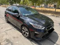 Usado Kia Ceed 100 CV (73 kW) 2019 Negro Utilitario